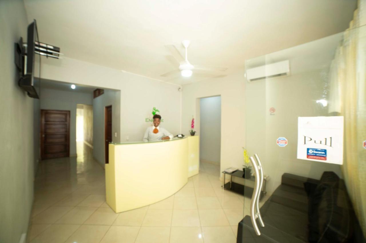 Hotel Enrique I Gazcue, Bed And Breakfast Santo Domingo Bagian luar foto