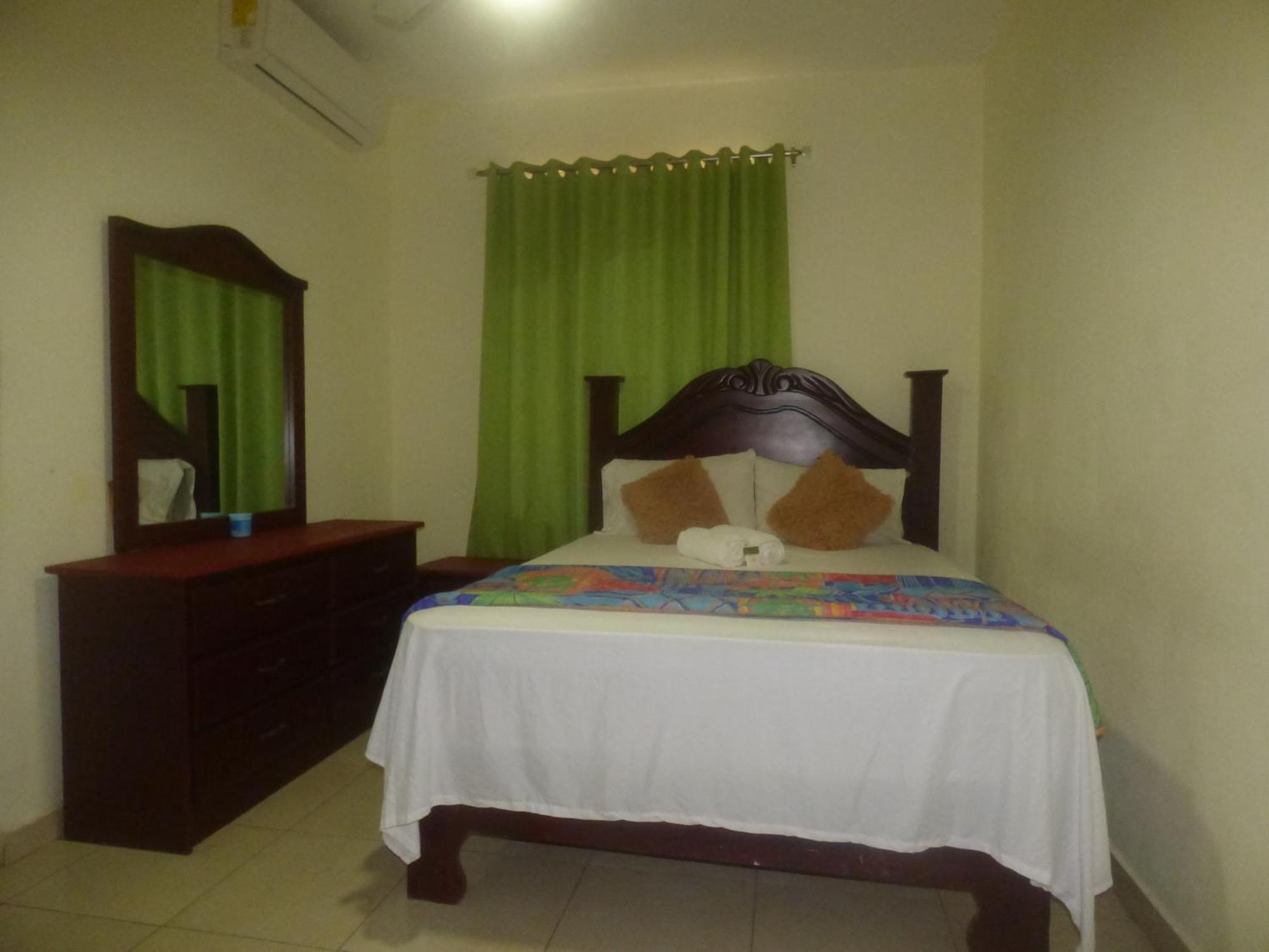 Hotel Enrique I Gazcue, Bed And Breakfast Santo Domingo Bagian luar foto